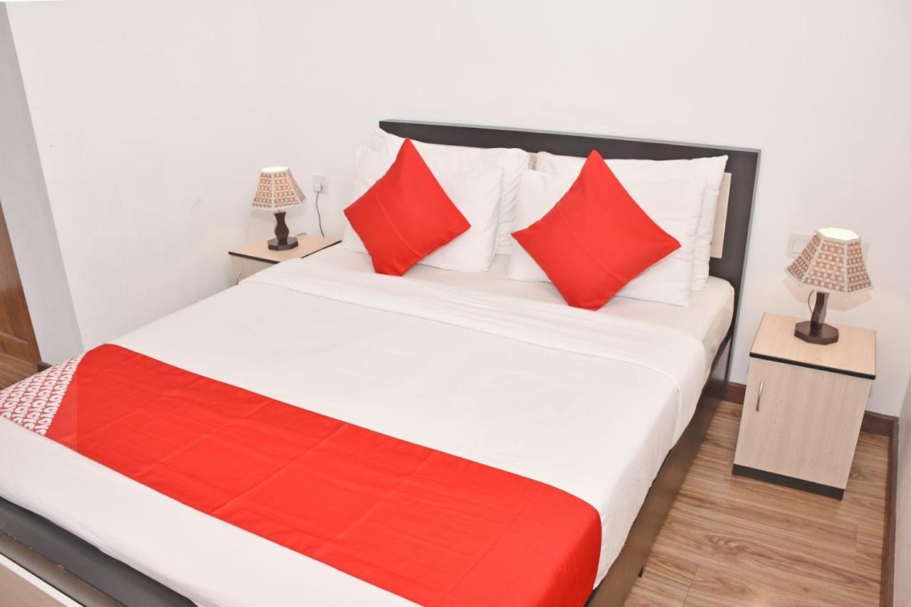 Oyo 430 The Turf Villa Νουβάρα Ελίγια Εξωτερικό φωτογραφία