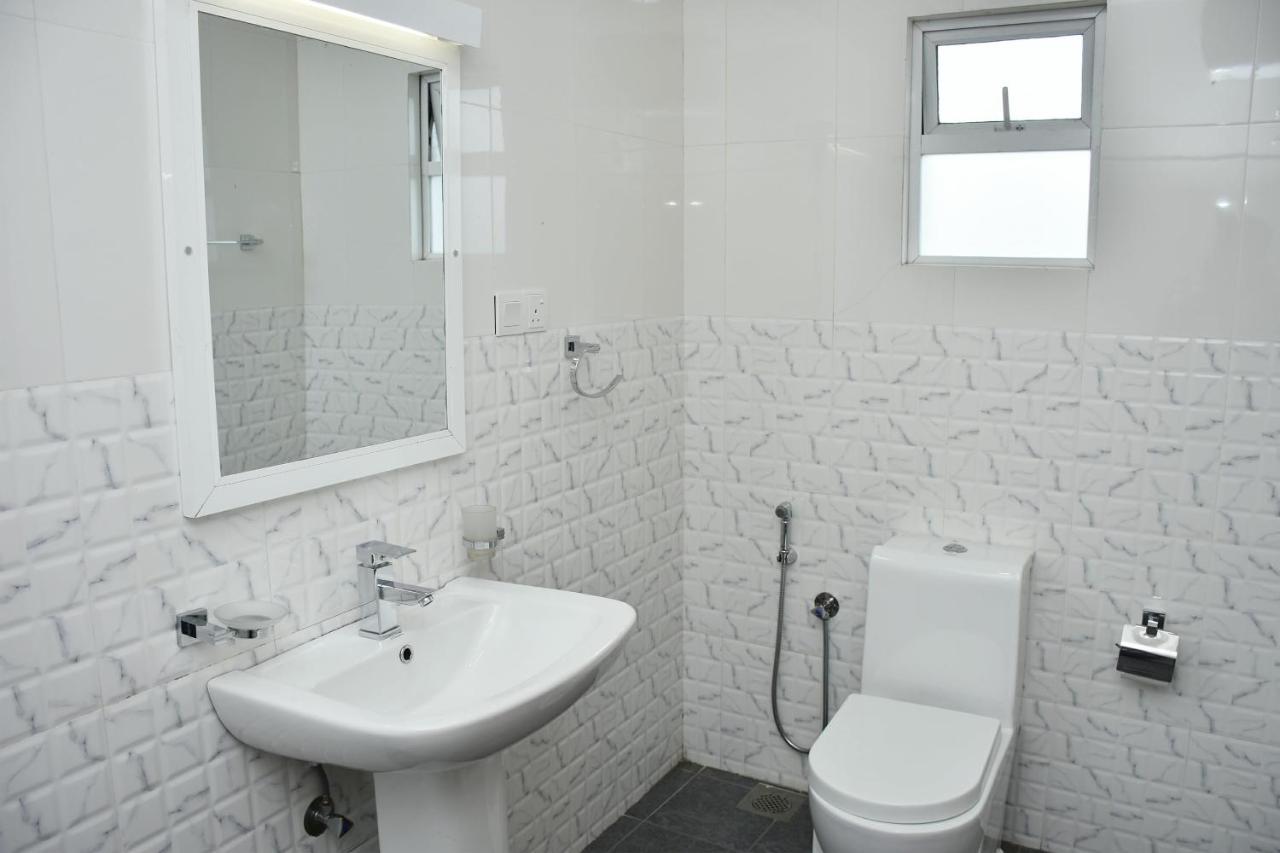 Oyo 430 The Turf Villa Νουβάρα Ελίγια Εξωτερικό φωτογραφία