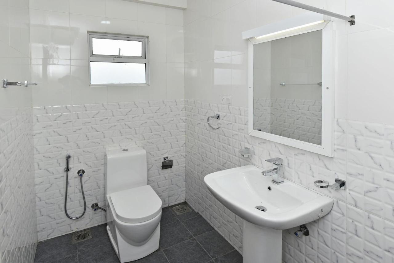Oyo 430 The Turf Villa Νουβάρα Ελίγια Εξωτερικό φωτογραφία